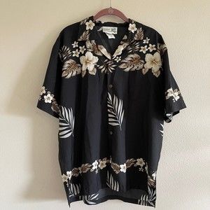 MAKAI men’s button down collar shirt size medium Hawaiian print
